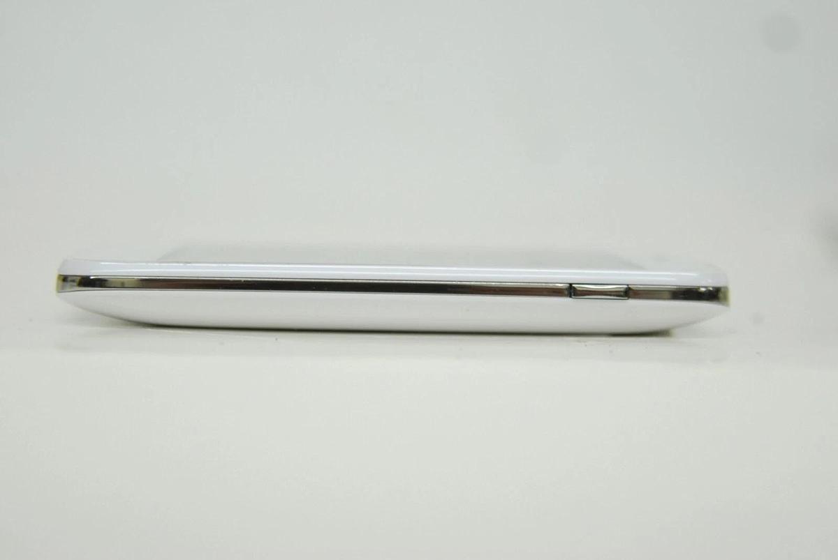 Used BLU Advance 4.0 A270A - 4GB - White, Dual Sim Slots (Unlocked) Smartphone 848958008286