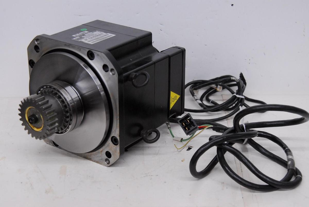 Used Kawasaki Sanyo Denki P80B22450LCX2A BL Super Servo Motor / 60490-1032RON Encoder