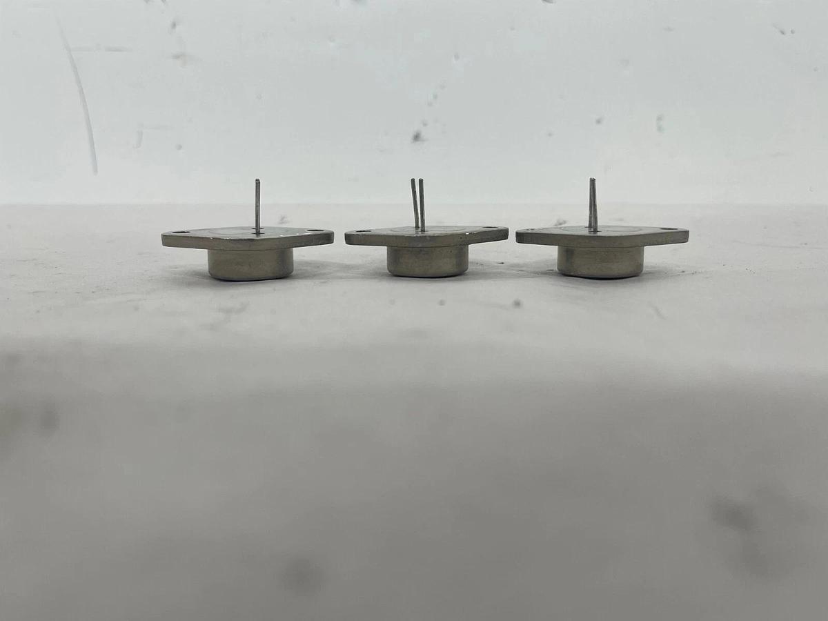 Used NPN Darlington D473 (H) OB2 Transistor - Lot of 3