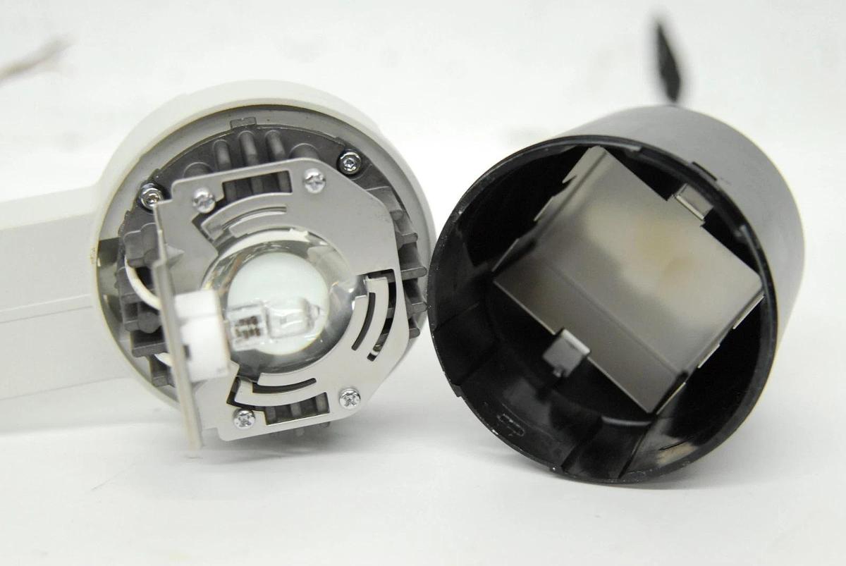 Used Nikon TS100 Inverted Microscope Illumination Pillar Condenser Mount