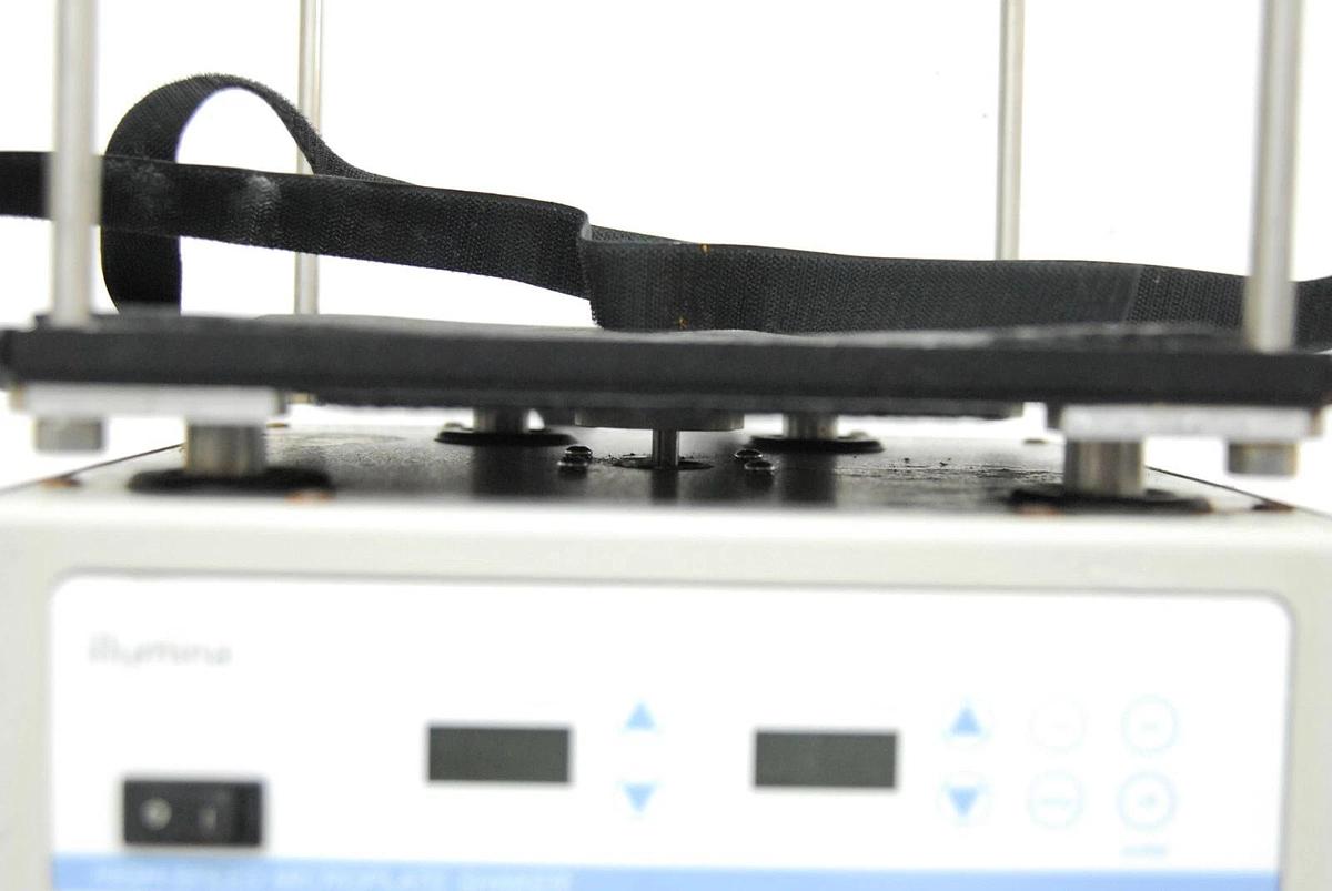 Used Illumina Henry Troemner 945190 High Speed Microplate Shaker