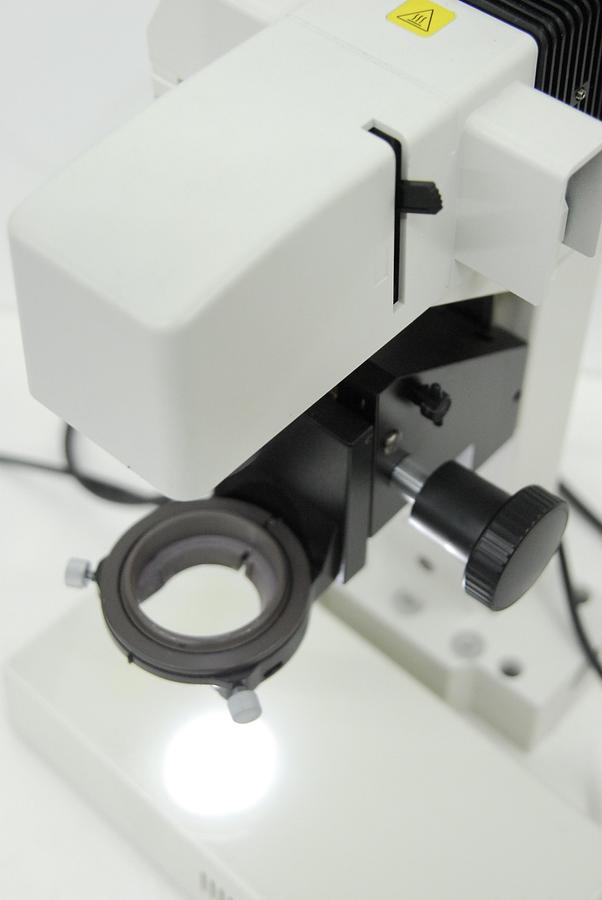 Used Nikon T-DH Dia Illumination Pillar W/ TE2-PS100W, LHS-H100P-1 Lamp (TE2000-E)