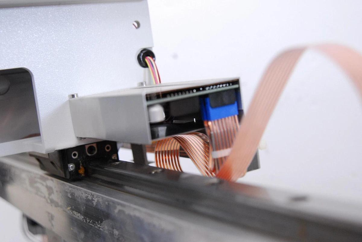 Used Eppendorf epMotion 5075 Optical Sensor/Tool Changer/Carrier Arm Assembly