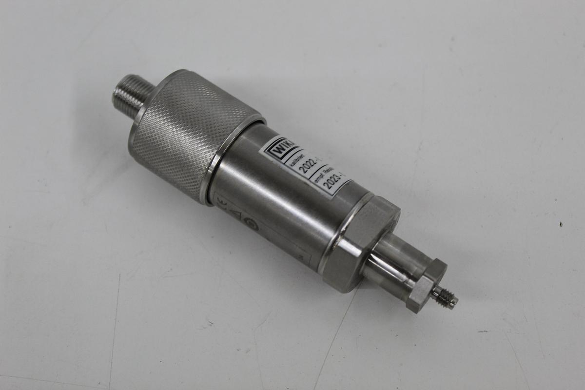 Used WIKA P-30 14054320 Precision Gauge Pressure Transducer 0-985 PSI 0-10V