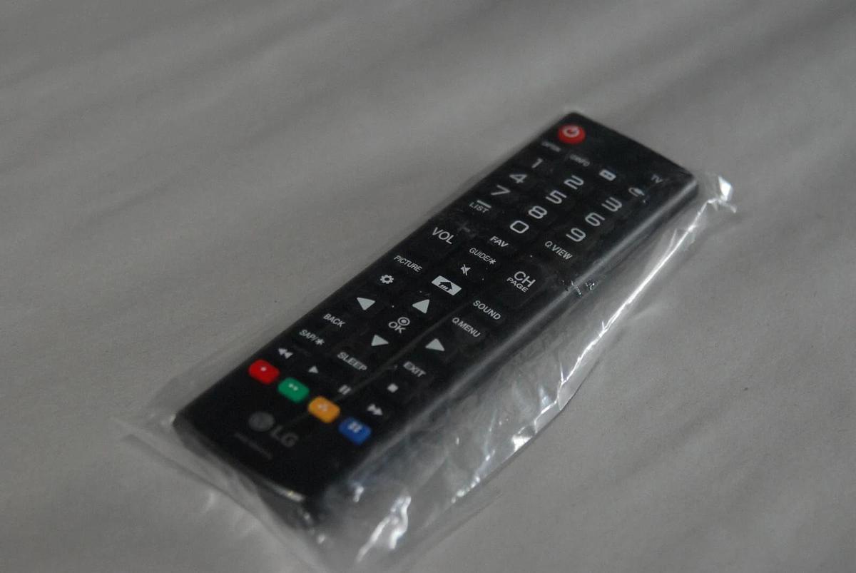 Used Brand New LG AKB75095376 Remote Control