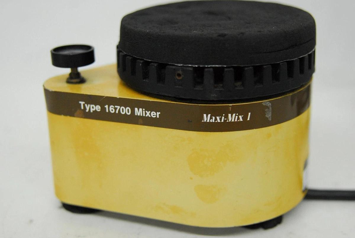 Used Barnstead Thermolyne M16715 Maxi-Mix I Type 16700 Test Tube Mixer