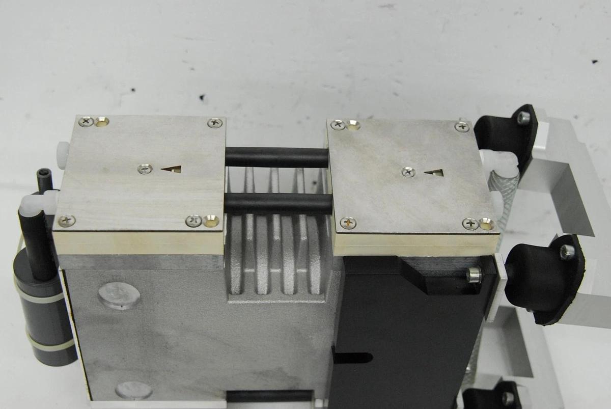 Used KNF PJ29444-940.5 24VDC +50kPa (0.5 bar) Diaphragm Vacuum Pump