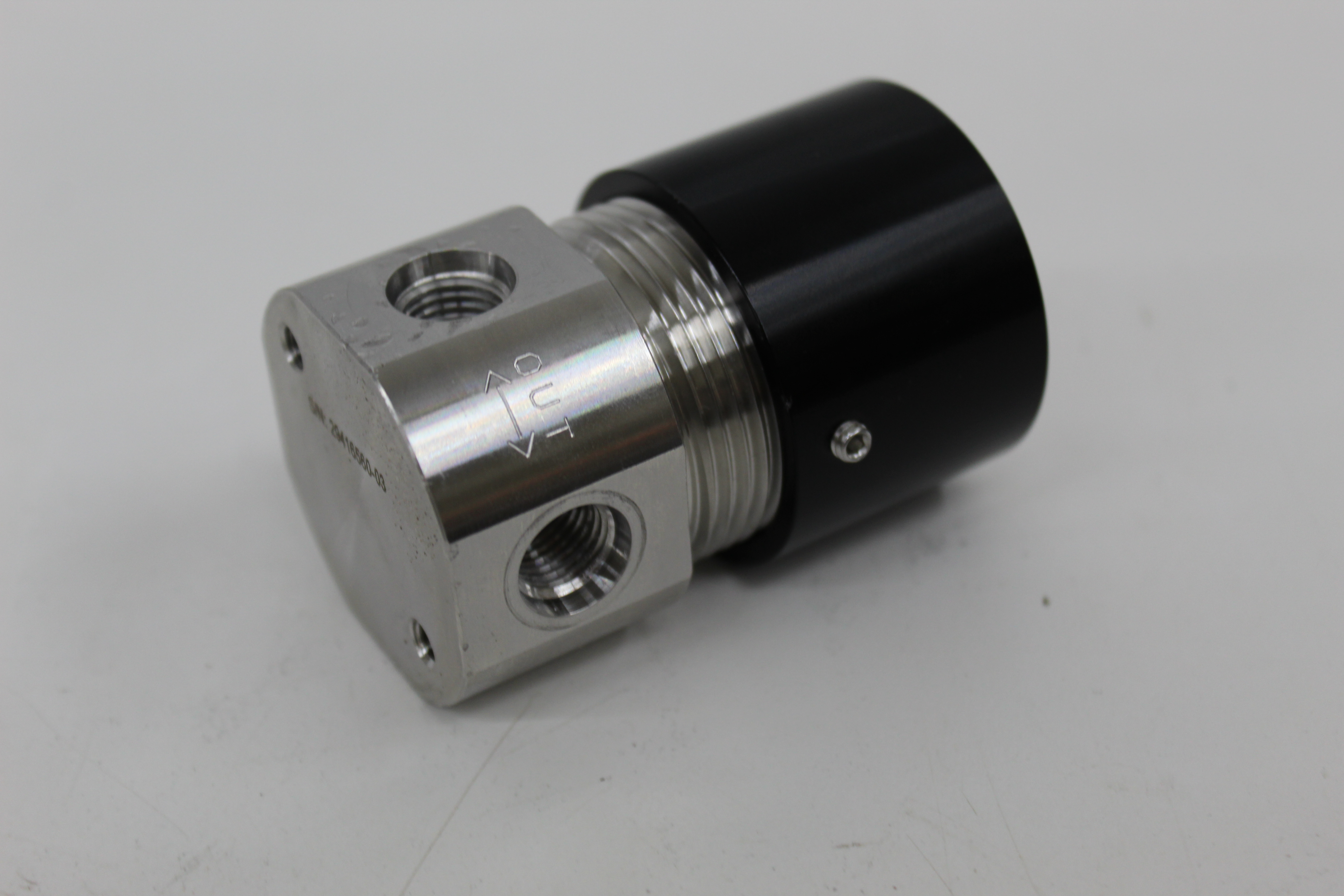 Used TESCOM BB-16PH2KVB4-022 High Pressure Non-Venting Regulator