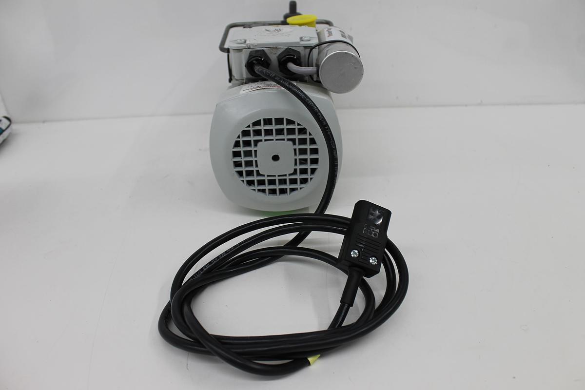 Used Edwards E2M1.5 Rotary Vane Dual Stage Vacuum Pump