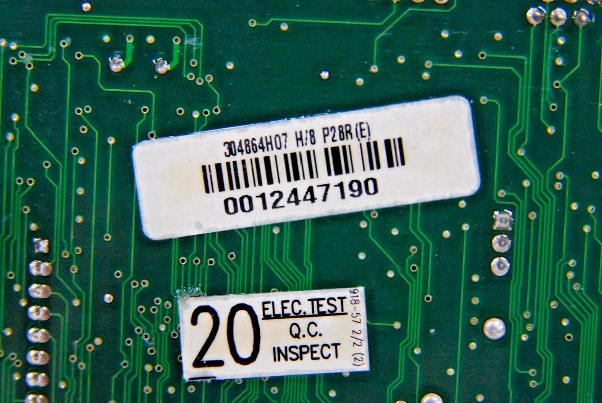 Used Kendro Laboratory 304864 H05 H06 H07 Refrigerator Control Board