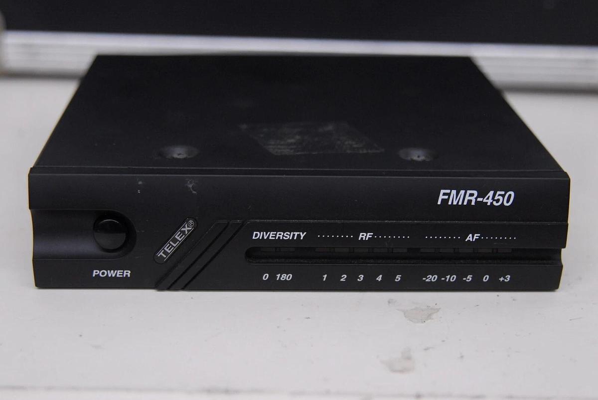 Used Telex FMR-450 Wireless Receiver W/ Belt pack, Mic, Ant. & Case No US Usage