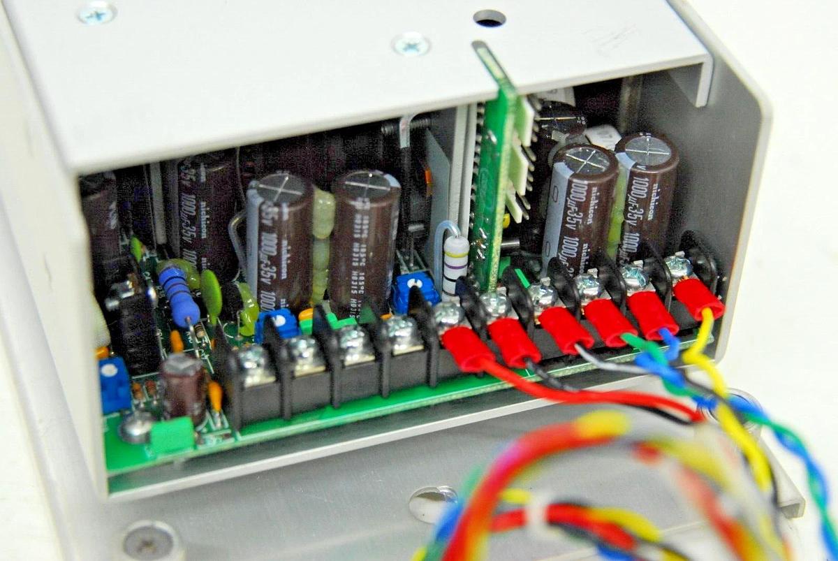 Used Power-One PFC375-4200F Power Supply 85-250VAC 50/60Hz 6.0A 5/12/24V