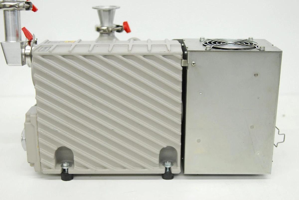 Used Varian MS30 8499225R001 0370408503 Mono-Stage Rotary Vane Vacuum Pump (200-240V)