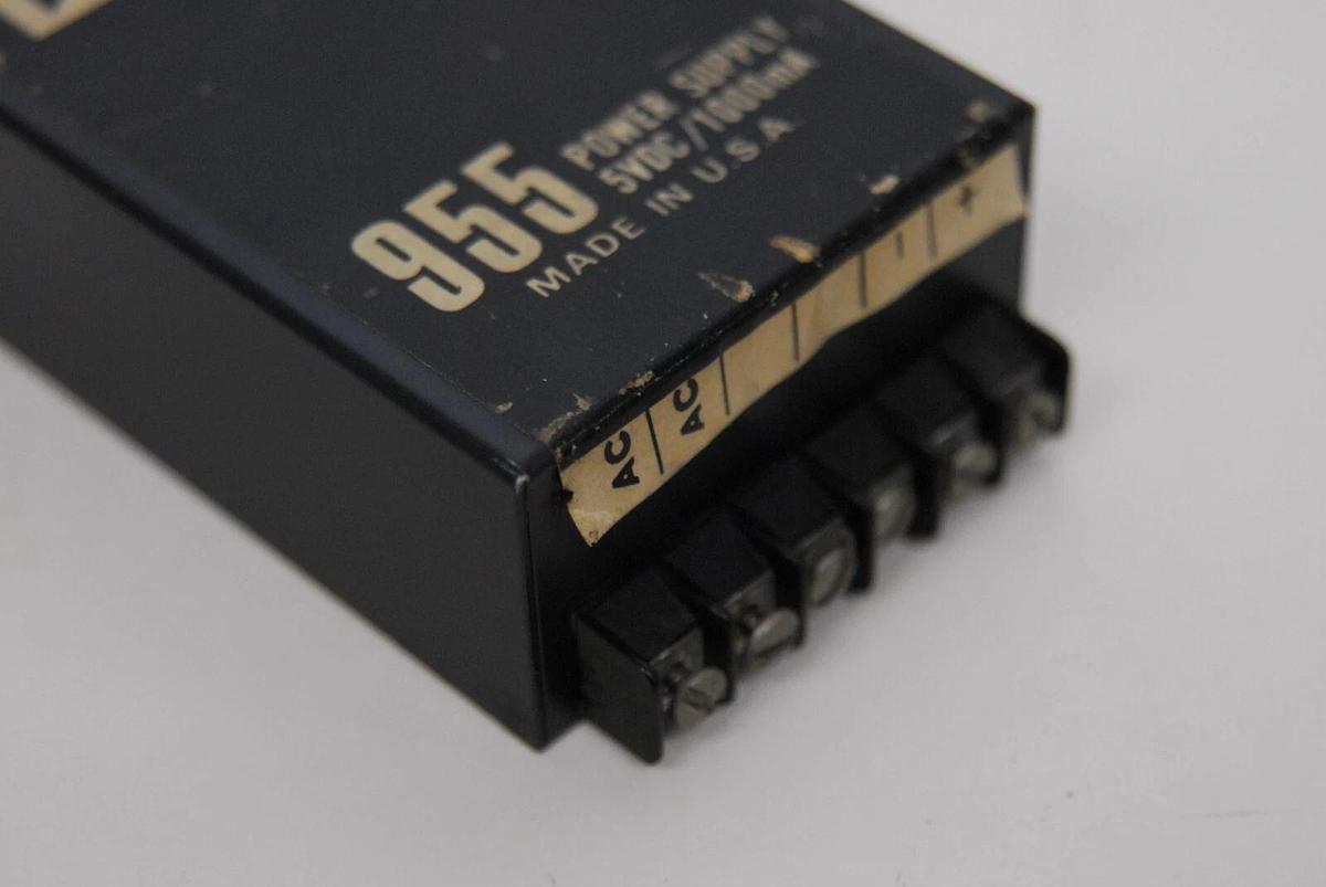 Used Analog Devices 955 AC-DC Power Supply 5V/1000mA - TESTED