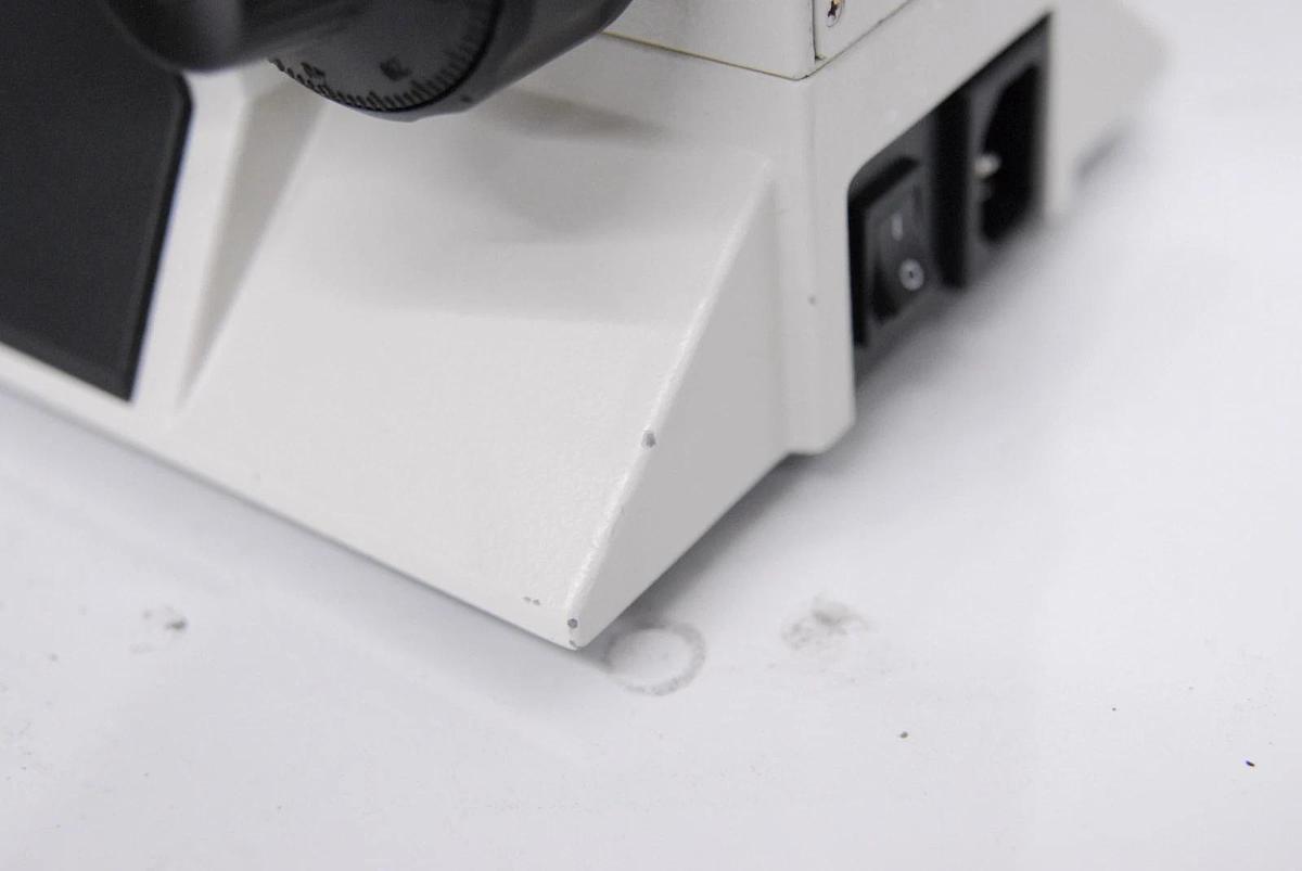 Used Labomed CX L Binocular Microscope W/ 4/10/40/100x Semi Plan Achro Objectives