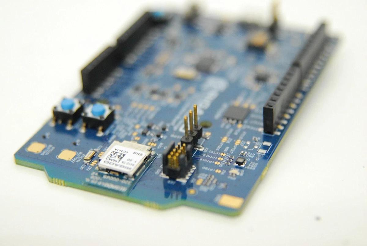 Rigado R41Z Wireless Evaluation Board (NXP Kinetis KW41Z Thread and BLE SoC)