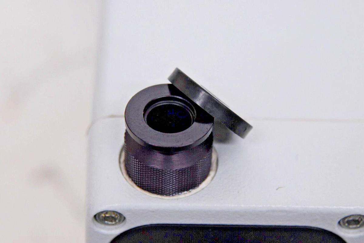 Used Oerlikon Leybold Sogevac SV16 109829900002 Vacuum Pump 230V