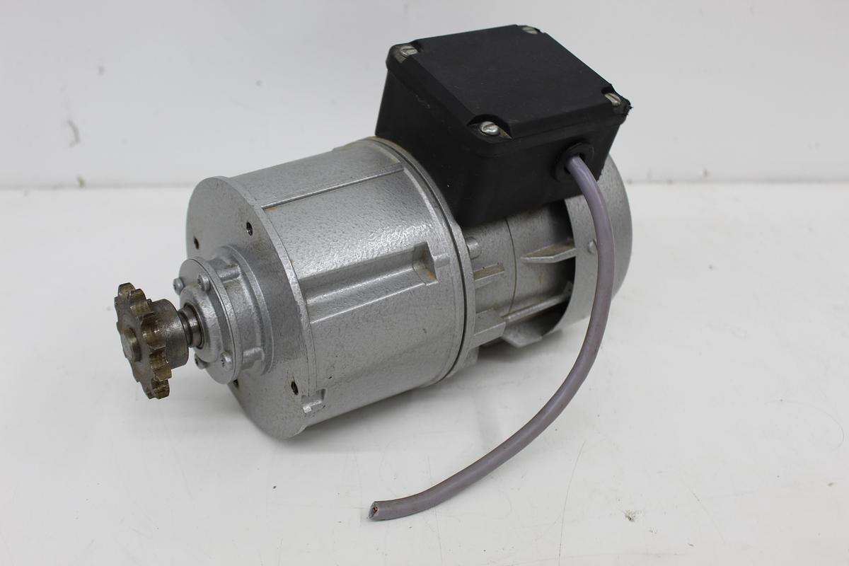 Used Sirem R1C225H2B Gearmotor Agitator Motor 200-240V 39-47 RPM