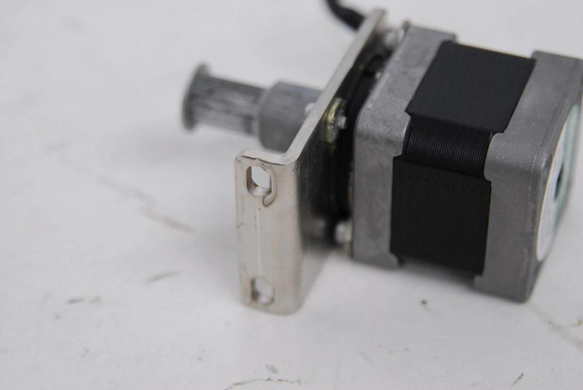Used Sanyo Denki 103H548-0440 StepSyn Stepping Motor