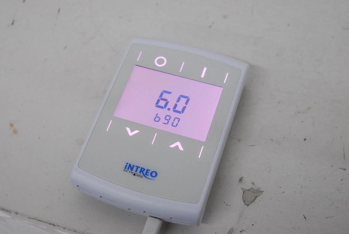 Used Delta iNTREO eZNS-T100-B-SM-047-WWG-CCI enteliZone Network Sensor