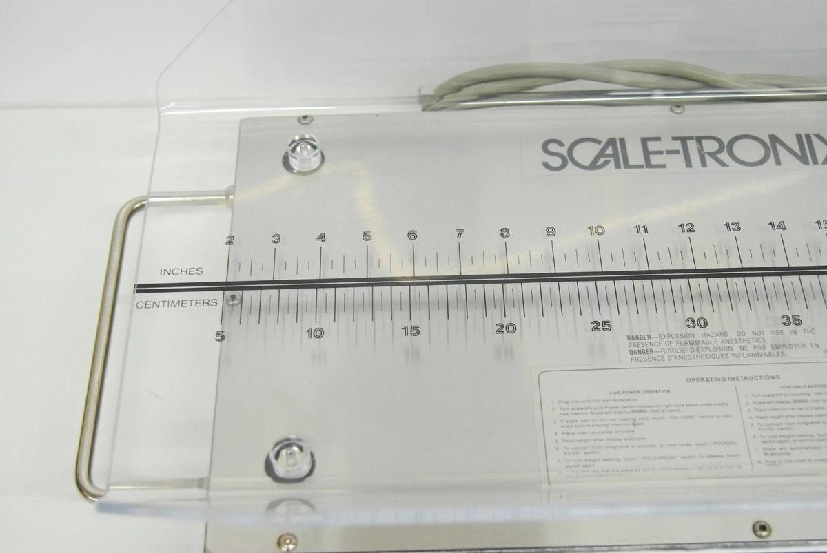 Used Scale-Tronix 4800 Pediatric Scale W/ Acrylic Cradle
