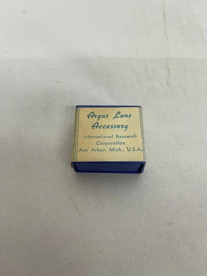 Used Argus Lens Accessory Part No. S-4 Light Yellow Filter 2X - Original Box