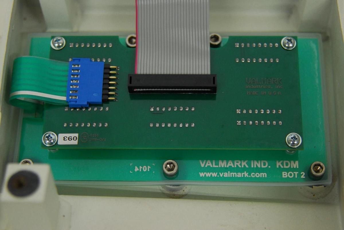 Used Becton Dickinson 19-66247-00 Fluidics Control Panel W/ Cables (FACSCalibur)