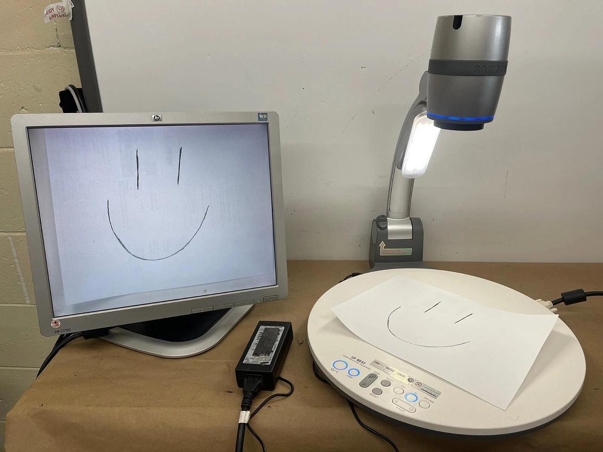 Used SAMSUNG UF-80ST Digital Presenter W/ Power Adapter and DC Power Output Cable