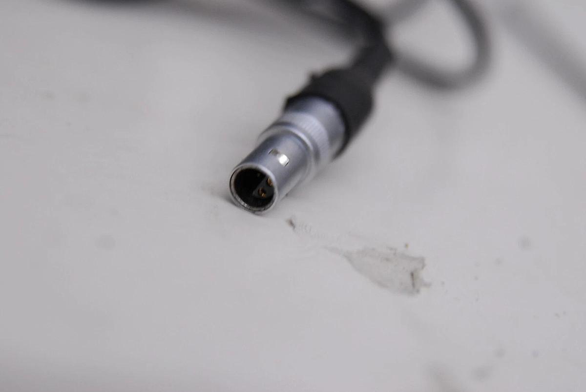 Used Telex FMR-450 Wireless Receiver W/ Belt pack, Mic, Ant. & Case No US Usage