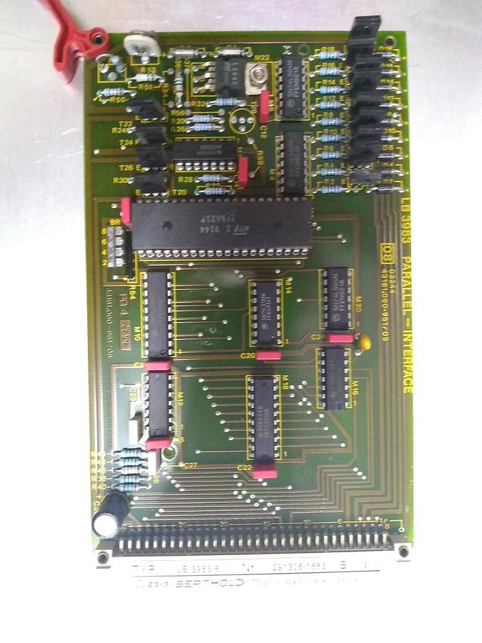 Used Berthold LB-3983 Parallel Interface / Analytical Luminescence Monolight 2010