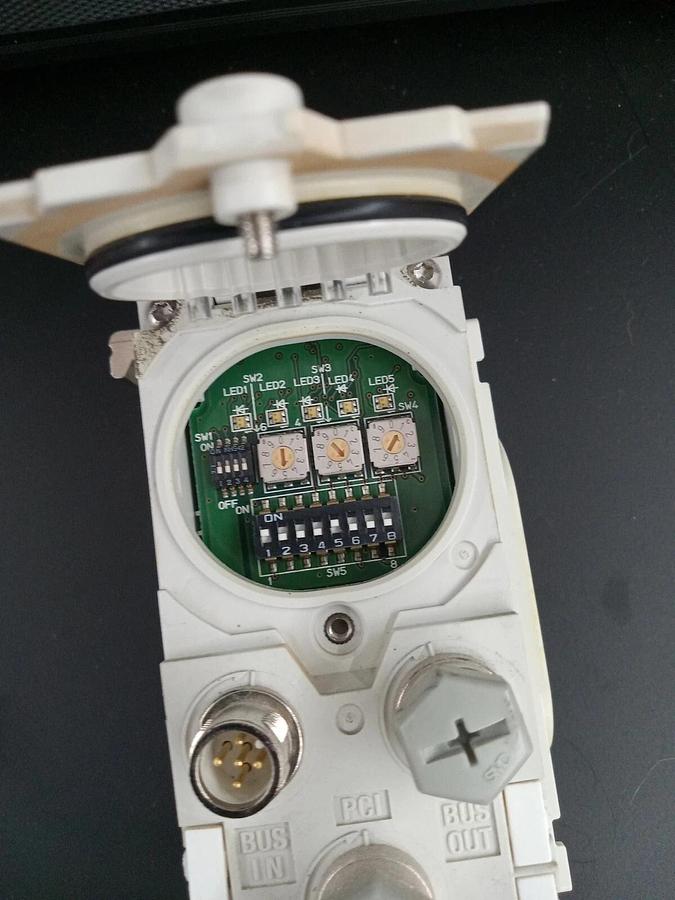 Used SMC DeviceNet EX600-SDN1 SI Unit 32 Point Pneumatic Valve