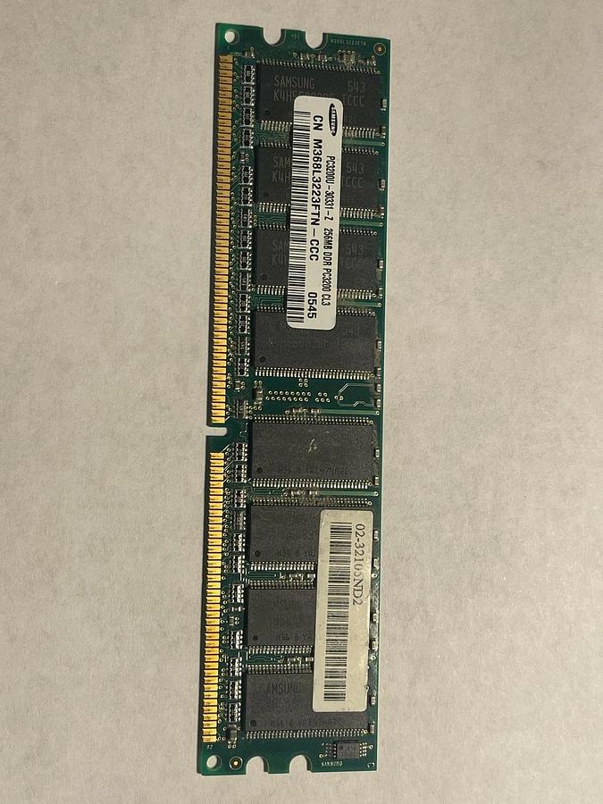 Used 256MB Samsung CN M368L3223FTN-CCC CL3 DDR-400MHz 184-pin 121654345856