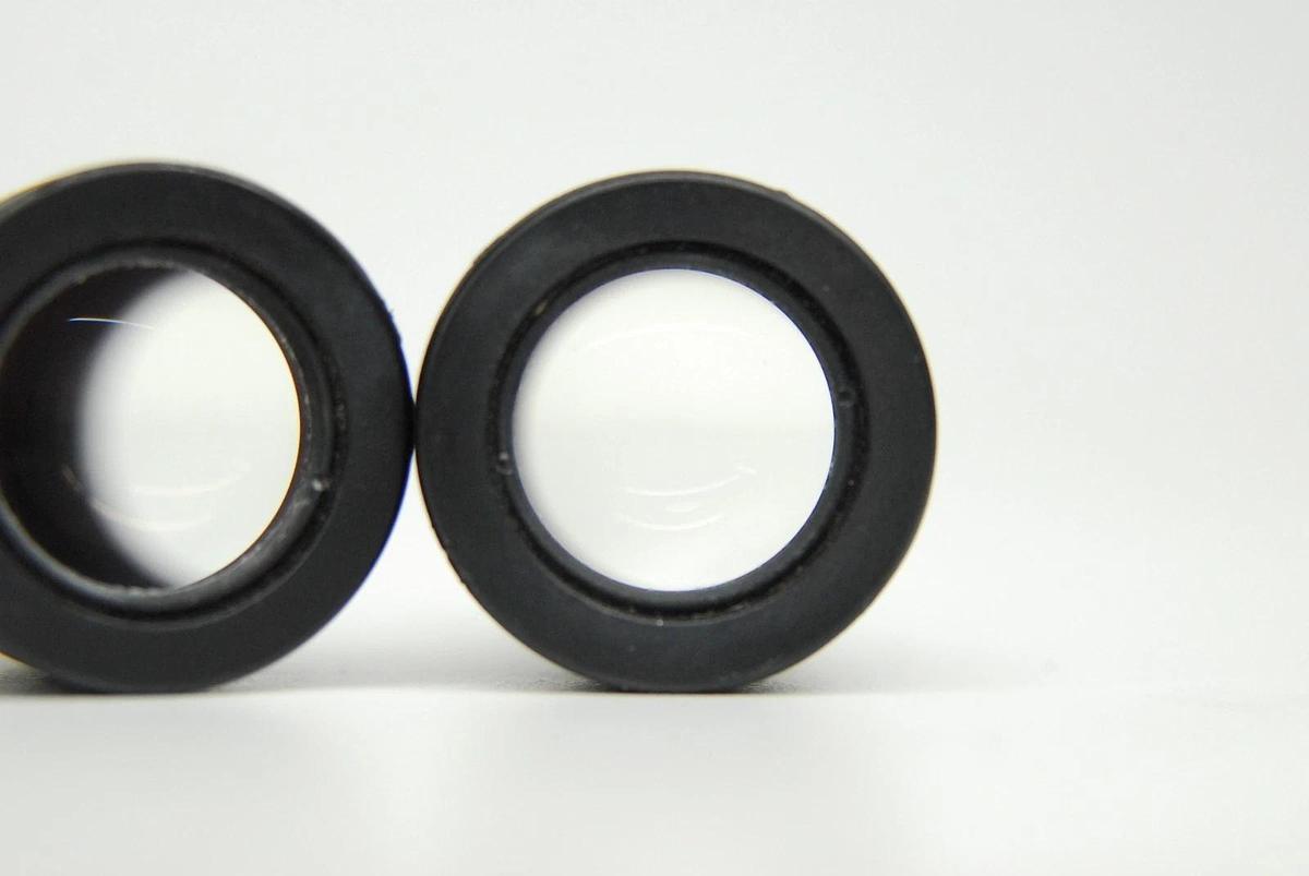 Used Nikon CFWN 10x/20 23mm Microscope Eyepiece - Pair