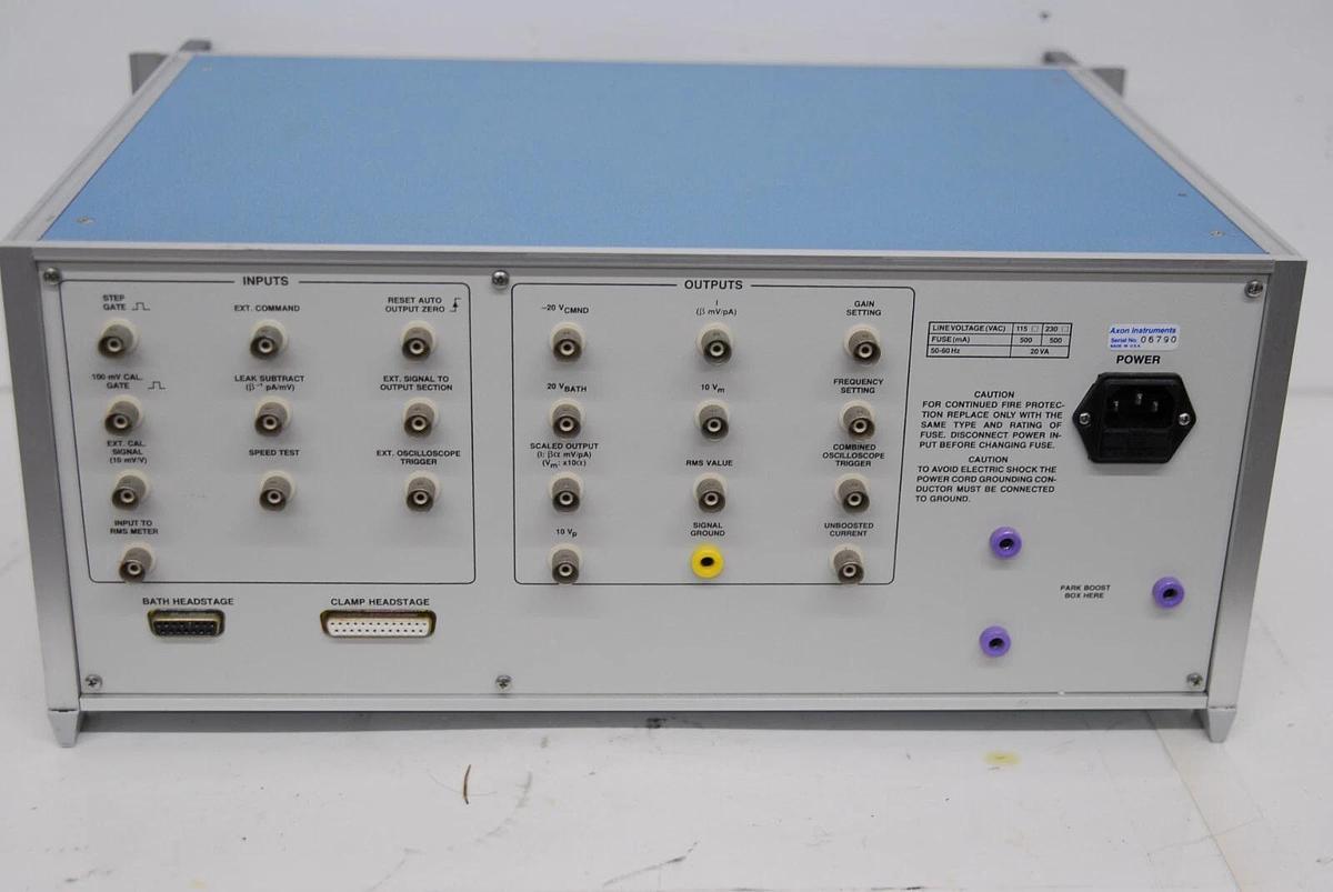 Used Axon Instruments AXOPATCH-1D Patch Clamp Amplifier - READ DESCRIPTION