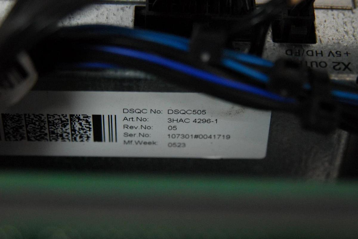 Used ABB 3HAC9710-1 VARMEVAXLARENHET Robot Main Computer W/ DSQC540/DSQC503A/DSQC532A