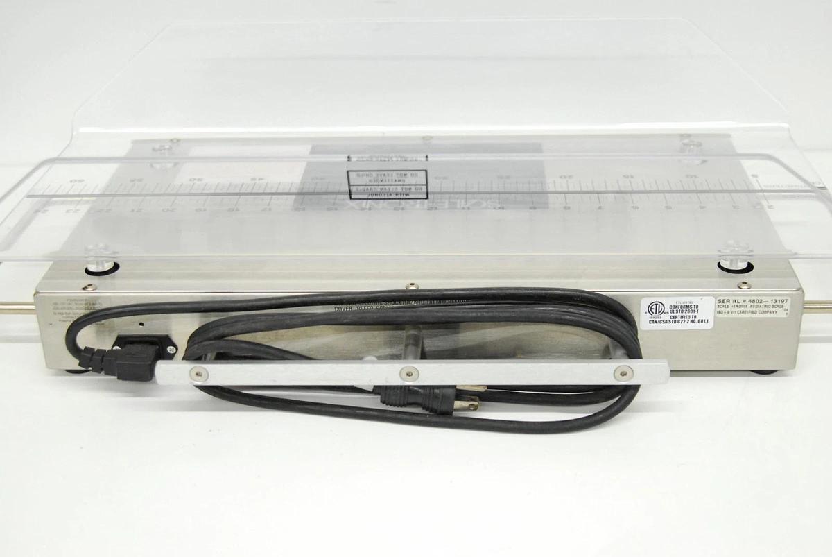 Used Scale-Tronix 4800 4802 Pediatric Scale W/ Acrylic Cradle