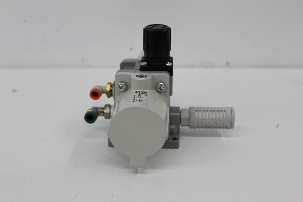 Used SMC VBA11A-T02-Z Pneumatic Air Pressure Booster Regulator 145 PSI In 290 PSI Out