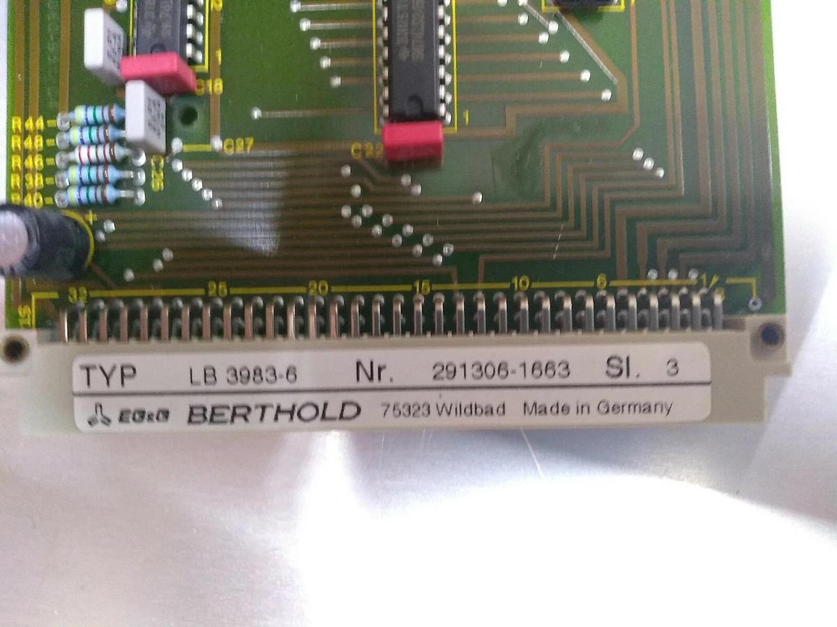 Used Berthold LB-3983 Parallel Interface / Analytical Luminescence Monolight 2010