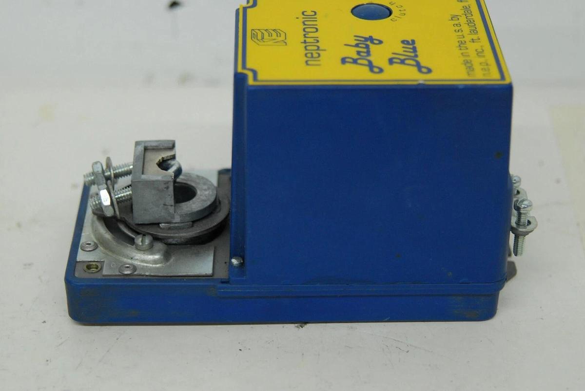 Used Neptronic NEP BBTS1000 Baby Blue HVAC Actuator