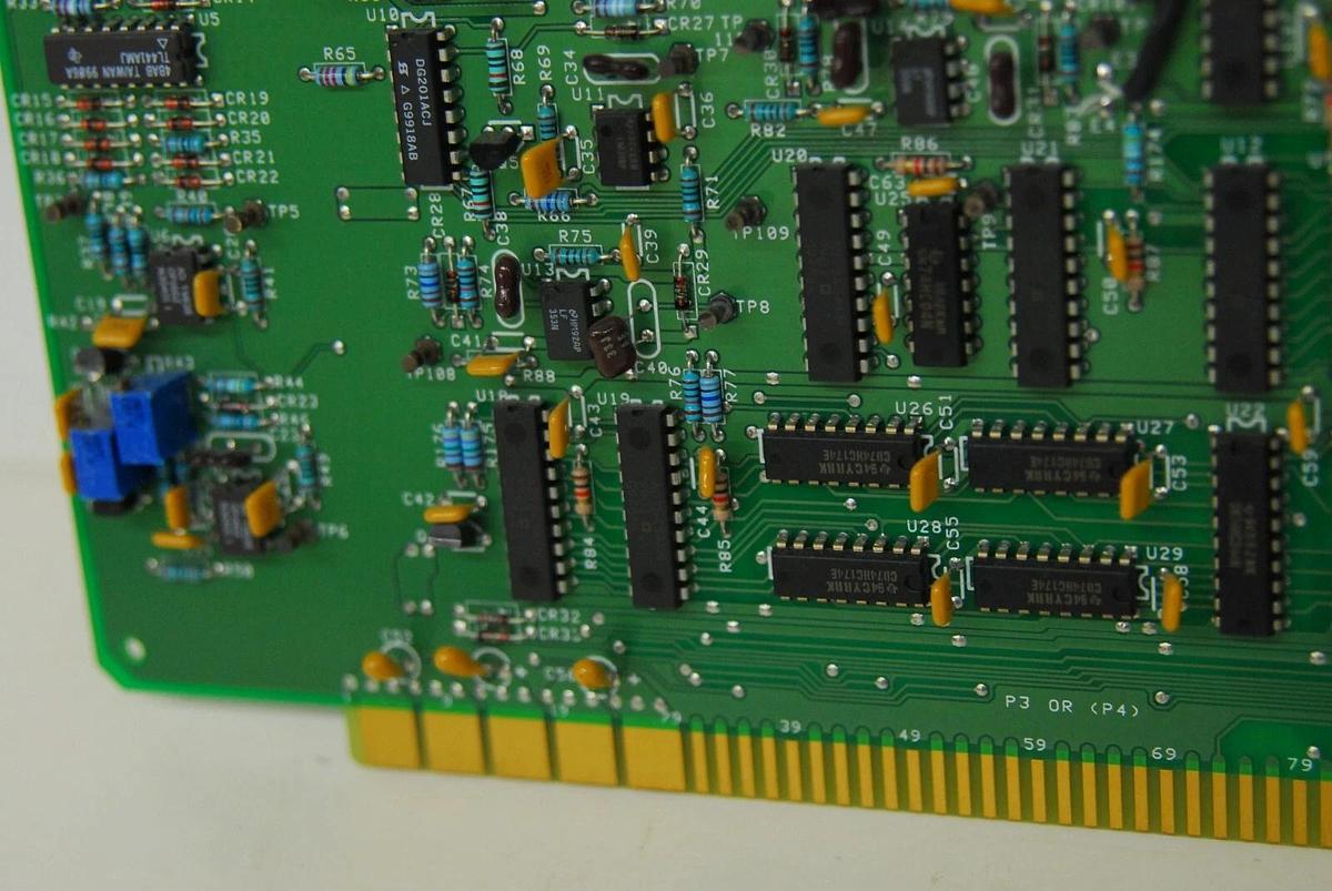 Used Becton Dickinson SSC/FL2 FL1/FL3 03-20128-02 REV: A Board (FACSCalibur)