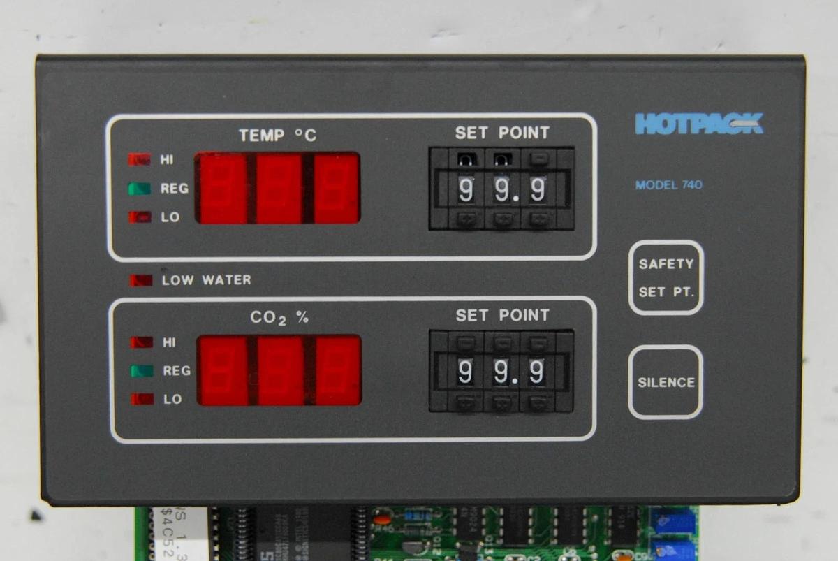 Used Hotpack Model 740 C02 Incubator - 10-5030-068 Control Board Panel