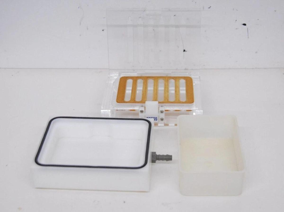 Used QIAGEN QIAvac Manifold-6S Catalog #19503 Vacuum Manifold