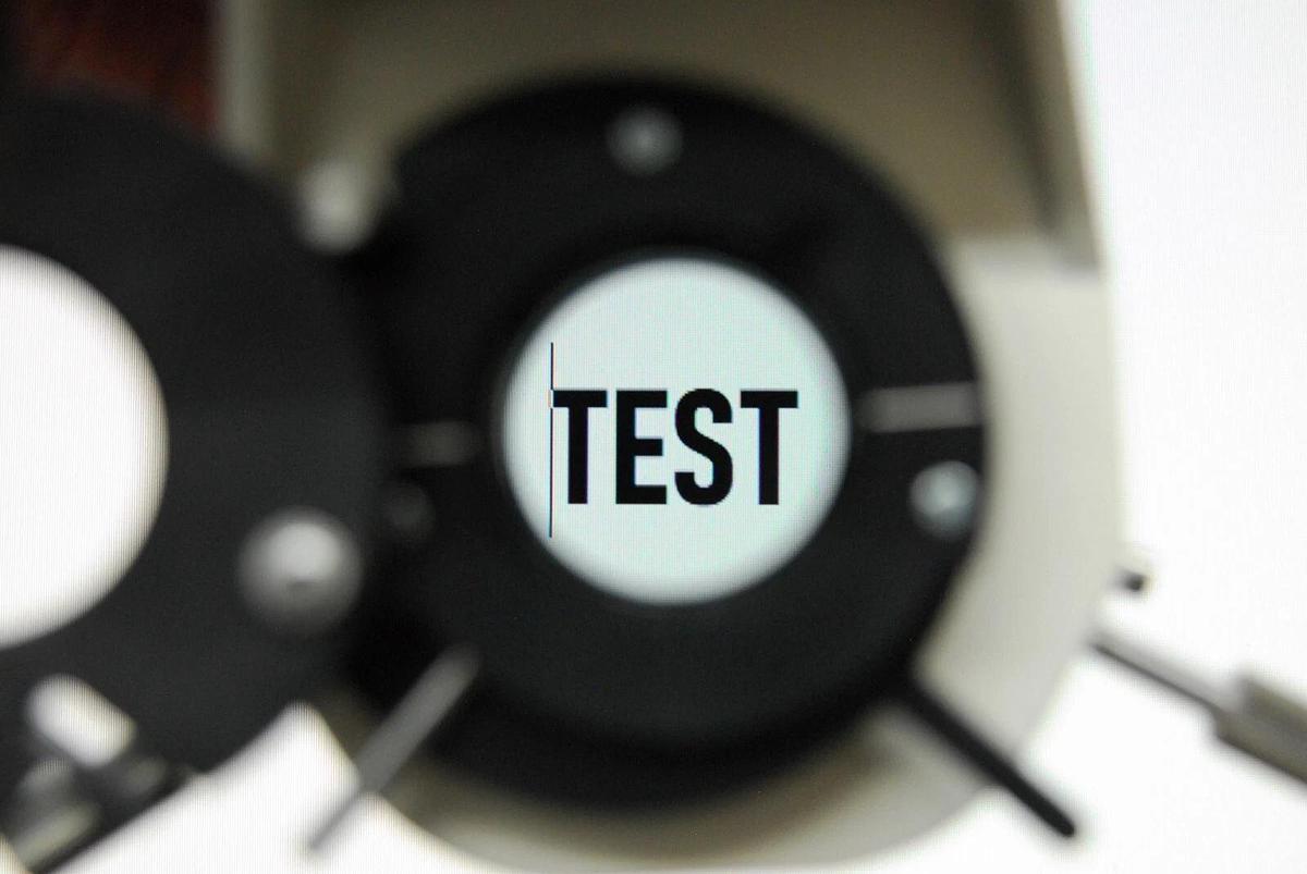 Used Zeiss 1016-201 Condenser Substage W/ 1121-813 Rotatable Polarizer D - Axiovert