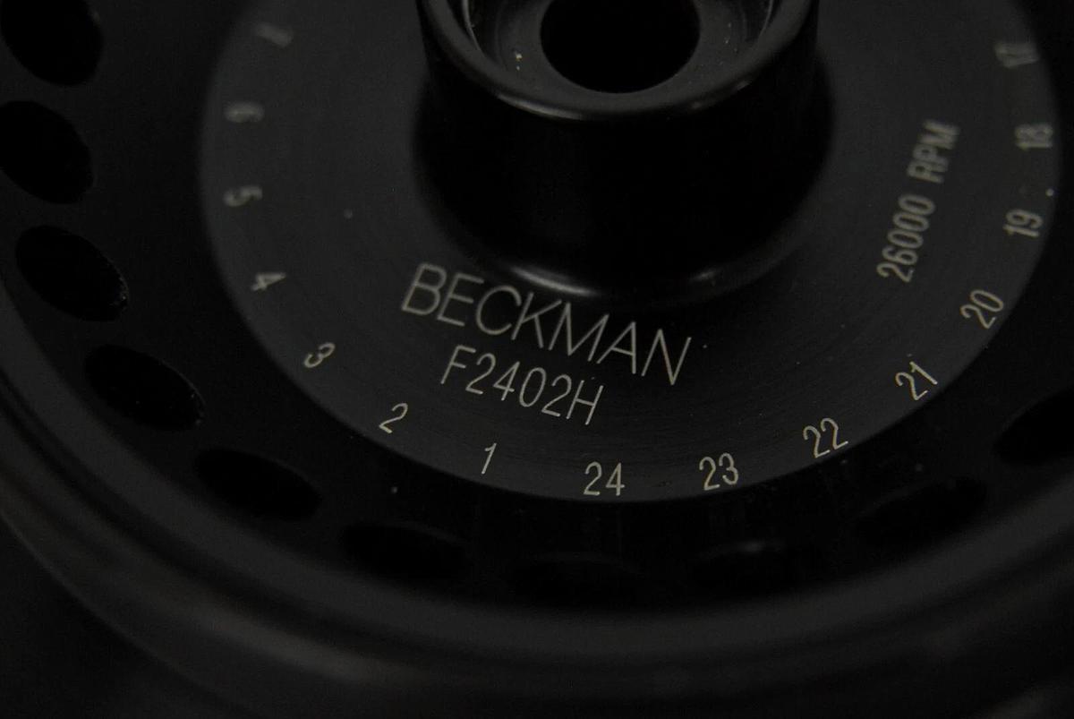 Used Beckman F2402H Fixed Angle Rotor (24 x 2.0 mL, 26,000rpm, 61,970 x g) W/ LID