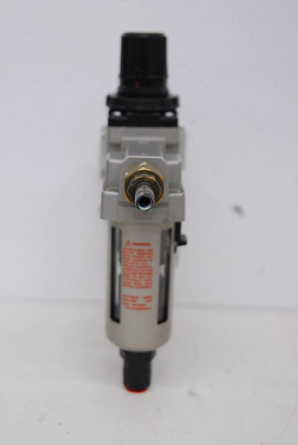 Used SMC AFD30-N02D-Z Micro Mist Separator, AW30-N02DE-Z Regulator,AMG150C-N02D Dryer