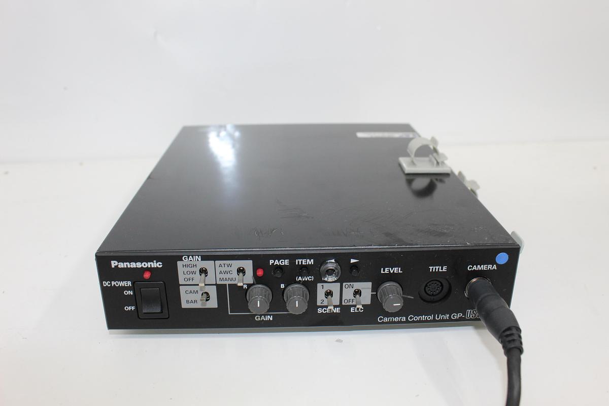 Used Panasonic GP-US522CUA Endoscope 3CCD Color Camera Control Unit w/ GP-US522HA Camera