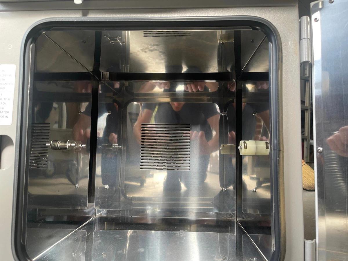 Used Shel Labs Agilent 1013AG G2545A Hybridization Oven Incubator - TESTED - No Rotor