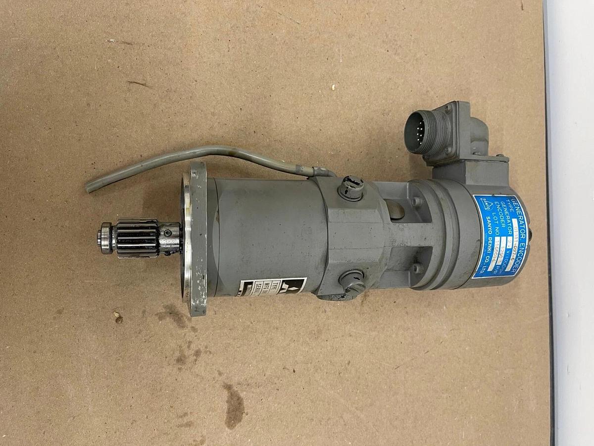 Used Mitsubishi HD20ET-02 DC Servo Motor / Sanyo Denki G1811-097-6 Encoder (DWC200H)