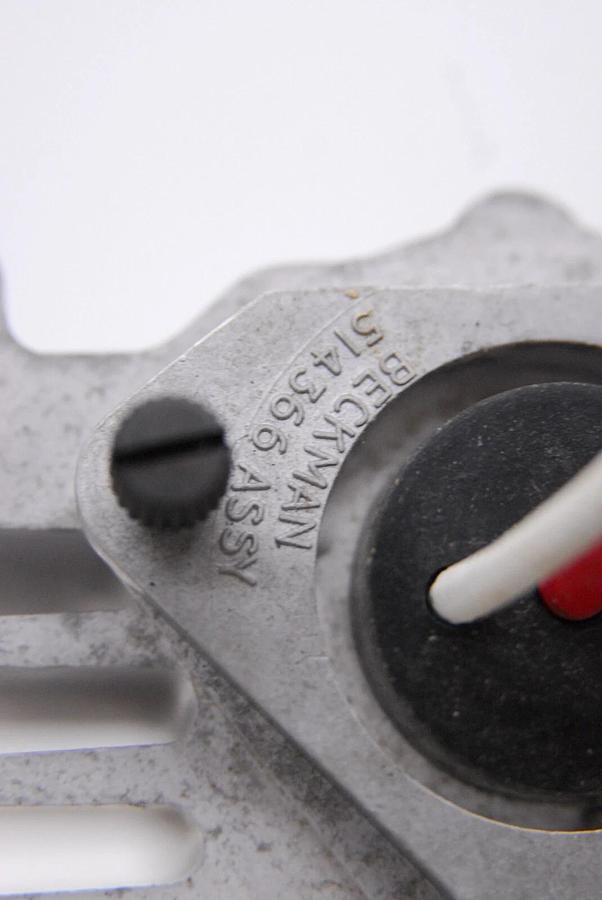 Used Beckman DU640i - Light Source Housing 514366 514442 W/ Lamps