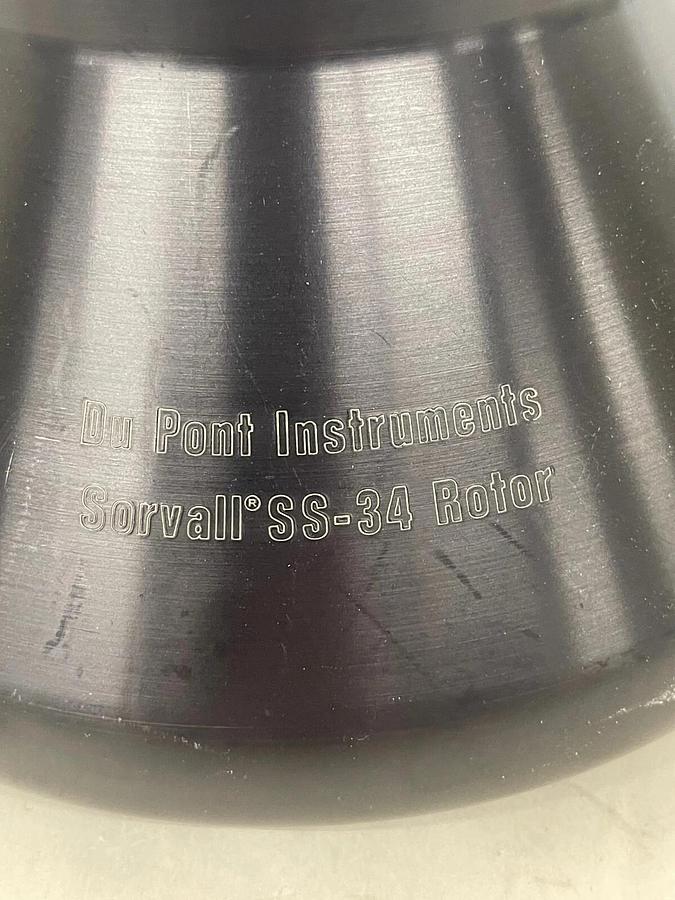 Used Du Pont - Sorvall SS-34 Fixed-Angle Rotor W/ Lid - 20,500 rpm